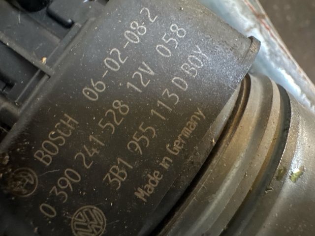 bontott SKODA SUPERB I Első Ablaktörlő Szerkezet Motorral