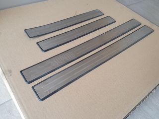 bontott SKODA SUPERB I Első Küszöb Díszléc