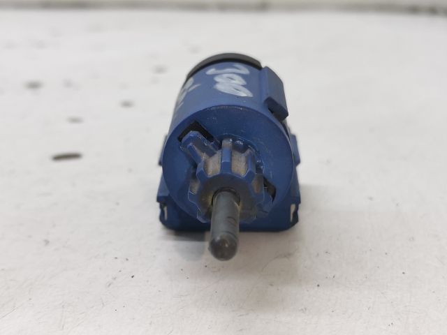 bontott SKODA SUPERB I Fék Pedál Kapcsoló