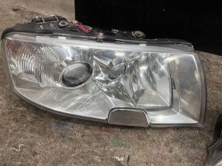 bontott SKODA SUPERB I Fényszóró Pár