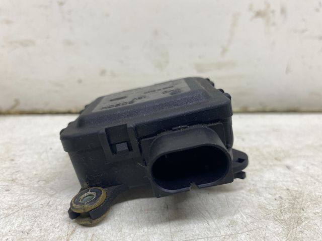 bontott SKODA SUPERB I Fűtés Állító Motor