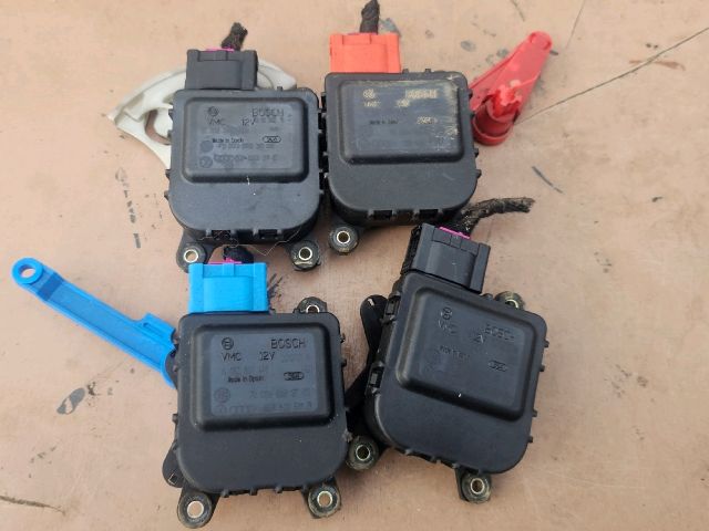 bontott SKODA SUPERB I Fűtés Állító Motor