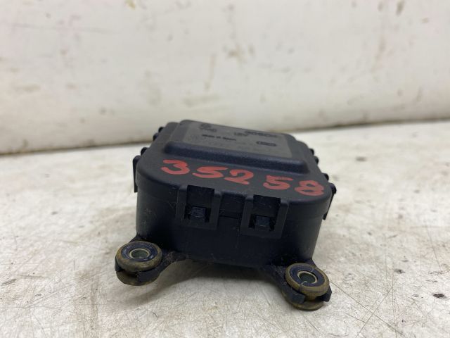 bontott SKODA SUPERB I Fűtés Állító Motor