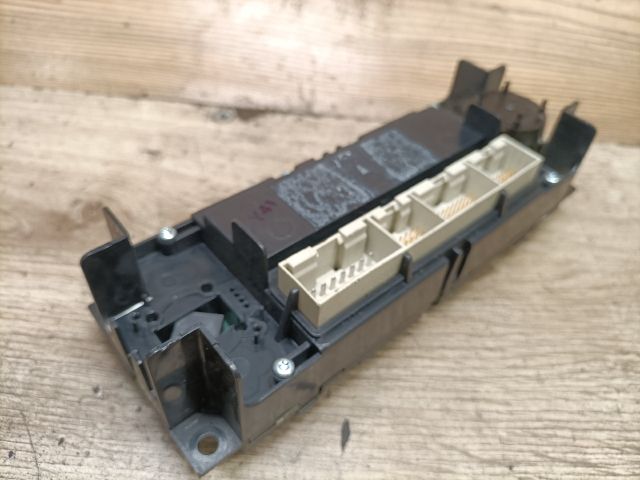 bontott SKODA SUPERB I Fűtéskapcsoló (digit klímás)