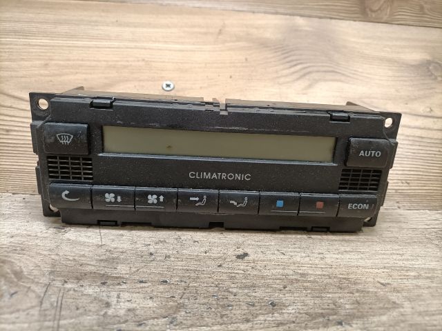 bontott SKODA SUPERB I Fűtéskapcsoló (digit klímás)