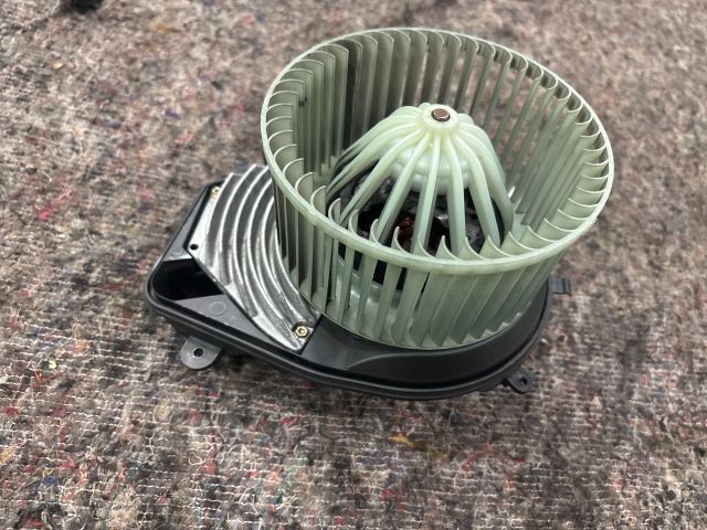 bontott SKODA SUPERB I Fűtőmotor (Klímás)