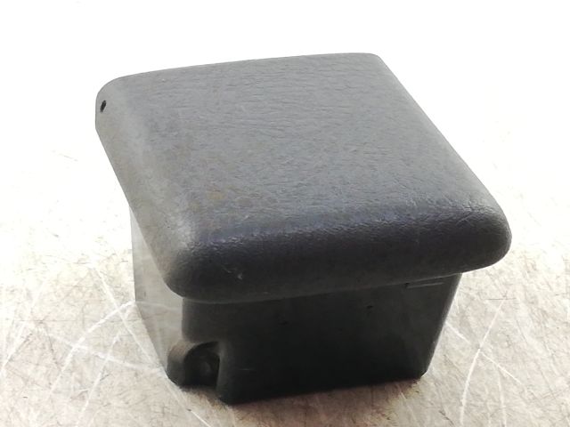 bontott SKODA SUPERB I Hátsó Hamutartó