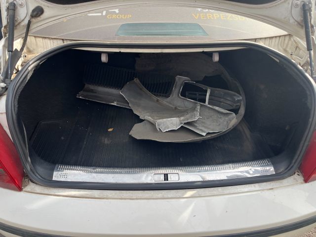 bontott SKODA SUPERB I Hátsó Ülés