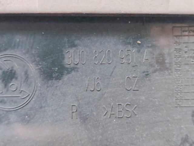 bontott SKODA SUPERB I Hűtőrács