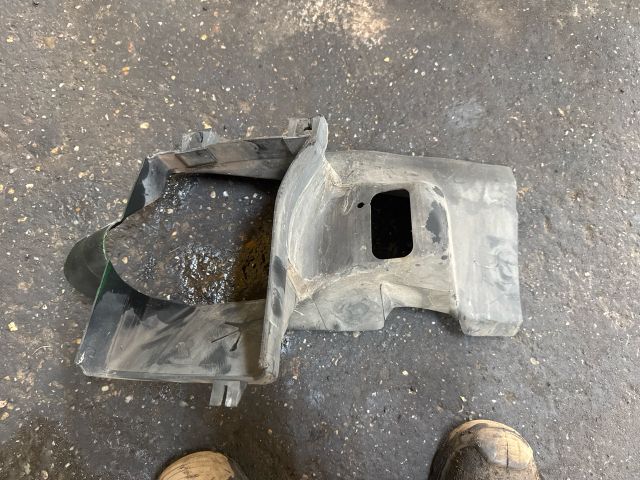 bontott SKODA SUPERB I Intercooler Légterelő