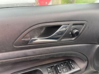 bontott SKODA SUPERB I Jobb C Oszlop Burkolat