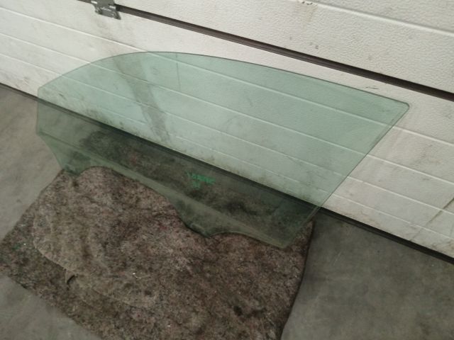 bontott SKODA SUPERB I Jobb első Ablak