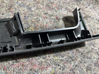 bontott SKODA SUPERB I Jobb első Ablakemelő Kapcsoló