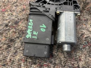 bontott SKODA SUPERB I Jobb első Ablakemelő Motor