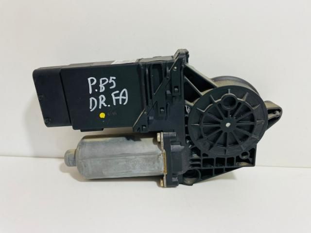 bontott SKODA SUPERB I Jobb első Ablakemelő Motor