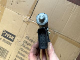 bontott SKODA SUPERB I Jobb első Ablakemelő Motor