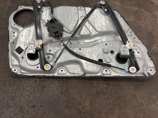 bontott SKODA SUPERB I Jobb első Ablakemelő Szerkezet (Elektromos)