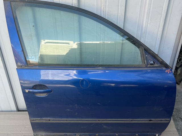 bontott SKODA SUPERB I Jobb első Ajtó (Üres lemez)