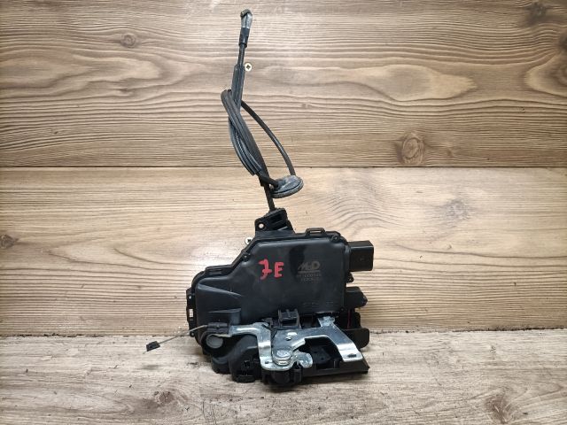 bontott SKODA SUPERB I Jobb első Ajtózár