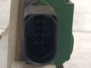 bontott SKODA SUPERB I Jobb első Ajtózár