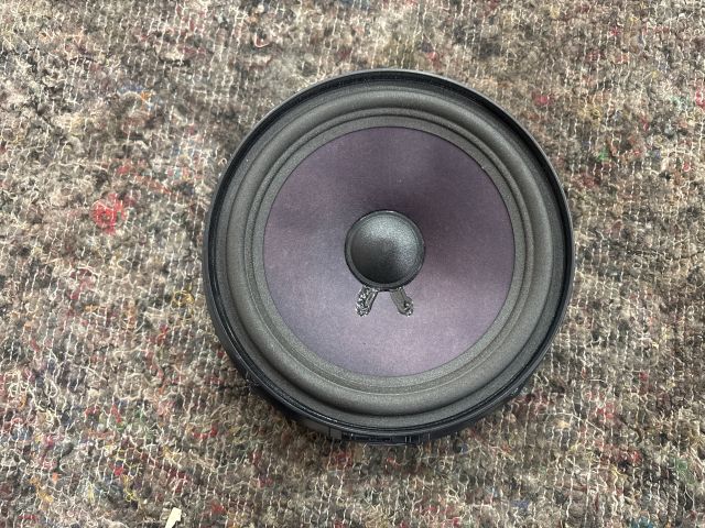 bontott SKODA SUPERB I Jobb első Hangszóró