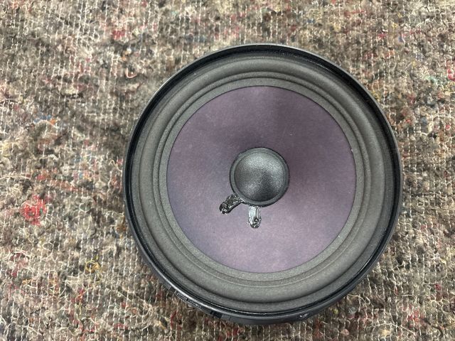 bontott SKODA SUPERB I Jobb első Hangszóró