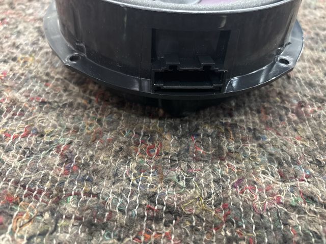 bontott SKODA SUPERB I Jobb első Hangszóró