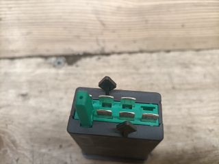 bontott SKODA SUPERB I Jobb első Ülésfűtés Kapcsoló