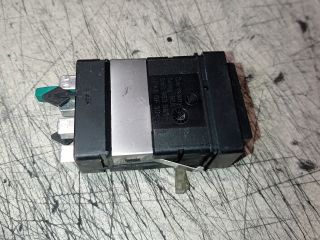 bontott SKODA SUPERB I Jobb első Ülésfűtés Kapcsoló