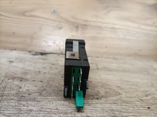 bontott SKODA SUPERB I Jobb első Ülésfűtés Kapcsoló