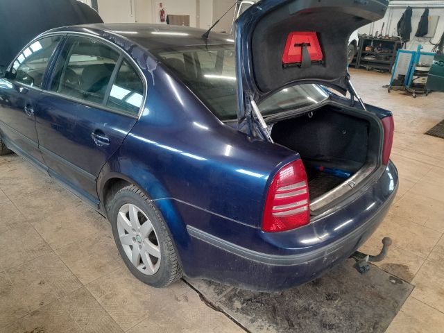 bontott SKODA SUPERB I Jobb első Vízlehúzó Gumicsík