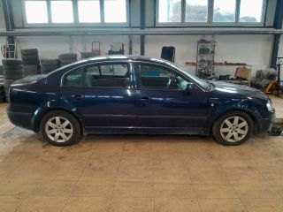 bontott SKODA SUPERB I Jobb első Vízlehúzó Gumicsík