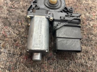 bontott SKODA SUPERB I Jobb hátsó Ablakemelő Motor