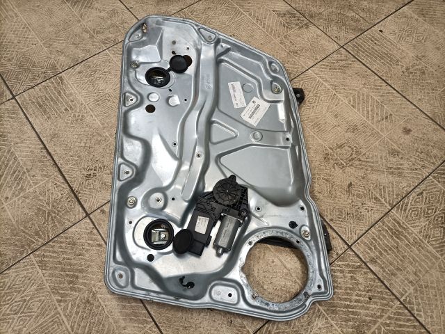 bontott SKODA SUPERB I Jobb hátsó Ablakemelő Szerkezet (Elektromos)