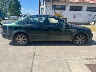 bontott SKODA SUPERB I Jobb hátsó Fixüveg (Ajtóban)