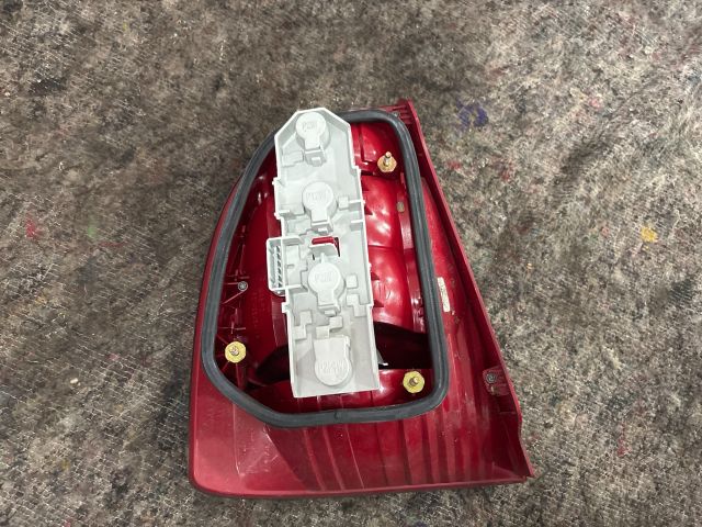 bontott SKODA SUPERB I Jobb Hátsó Lámpa