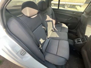 bontott SKODA SUPERB I Jobb hátsó Zsanér