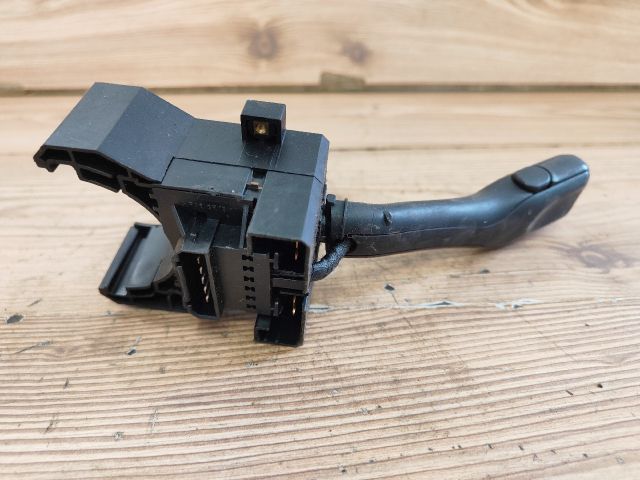 bontott SKODA SUPERB I Jobb Kormánykapcsoló Ablaktörlő