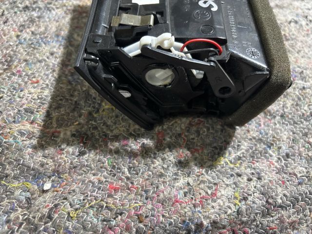 bontott SKODA SUPERB I Jobb Szellőző