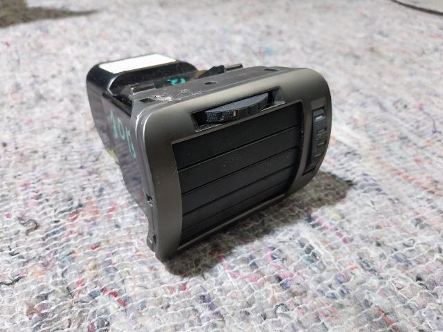 bontott SKODA SUPERB I Jobb Szellőző