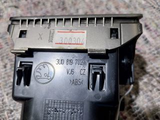 bontott SKODA SUPERB I Jobb Szellőző