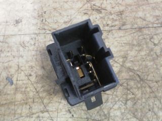 bontott SKODA SUPERB I Kipörgésgátló Kapcsoló