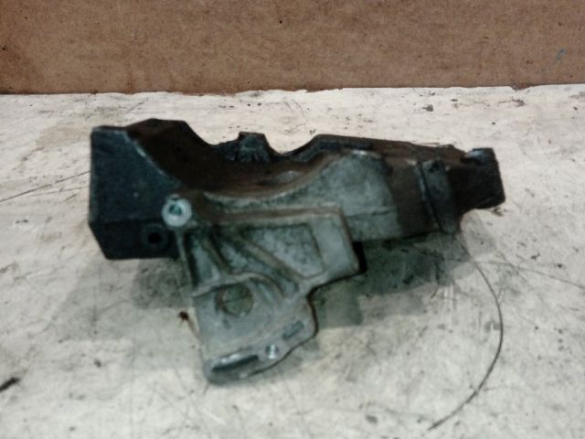 bontott SKODA SUPERB I Klíma Tartó Bak