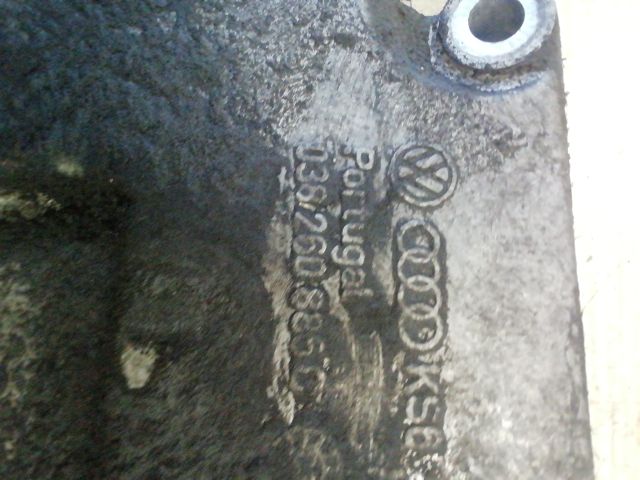 bontott SKODA SUPERB I Klímakompresszor Tartó Bak