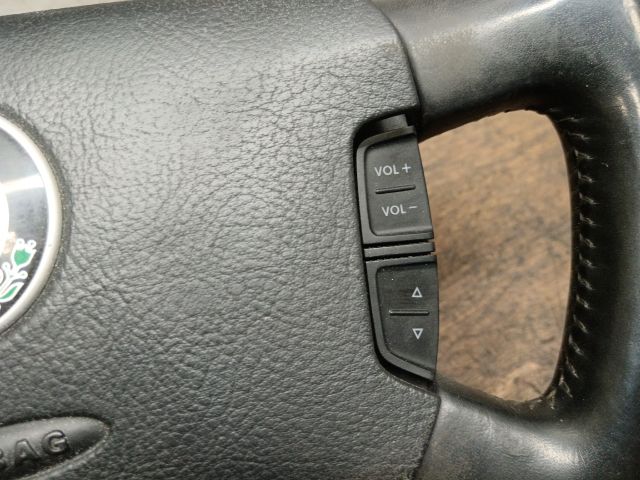 bontott SKODA SUPERB I Kormány