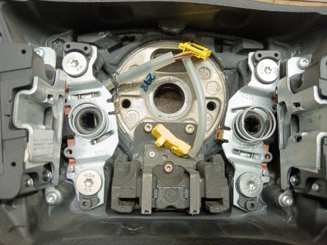 bontott SKODA SUPERB I Kormány