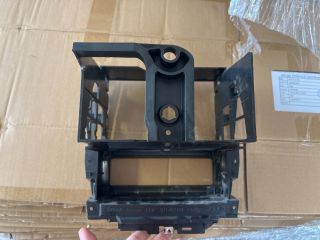 bontott SKODA SUPERB I Középkonzol Keret