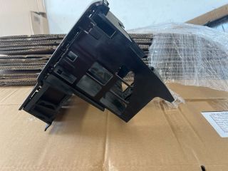 bontott SKODA SUPERB I Középkonzol Keret