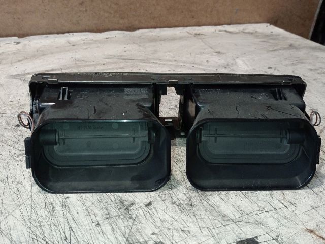 bontott SKODA SUPERB I Középső Szellőző