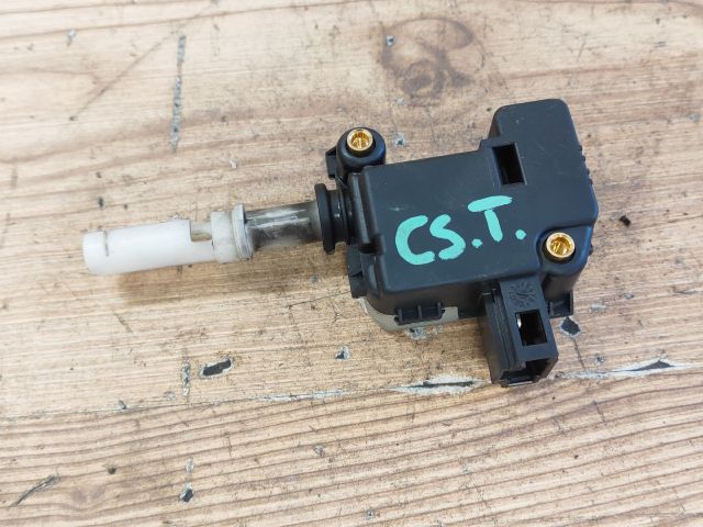 bontott SKODA SUPERB I Központizár Motor Csomagtérajtó